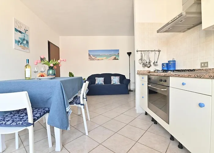 Tatil Evi Izzhome Maris Pula